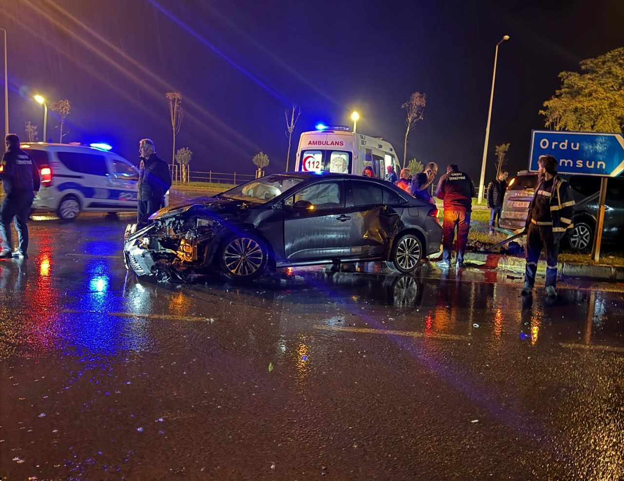 Ordu’da Kavşakta İki Otomobil Çarpıştı: 5 Yaralı - Sayfa 2