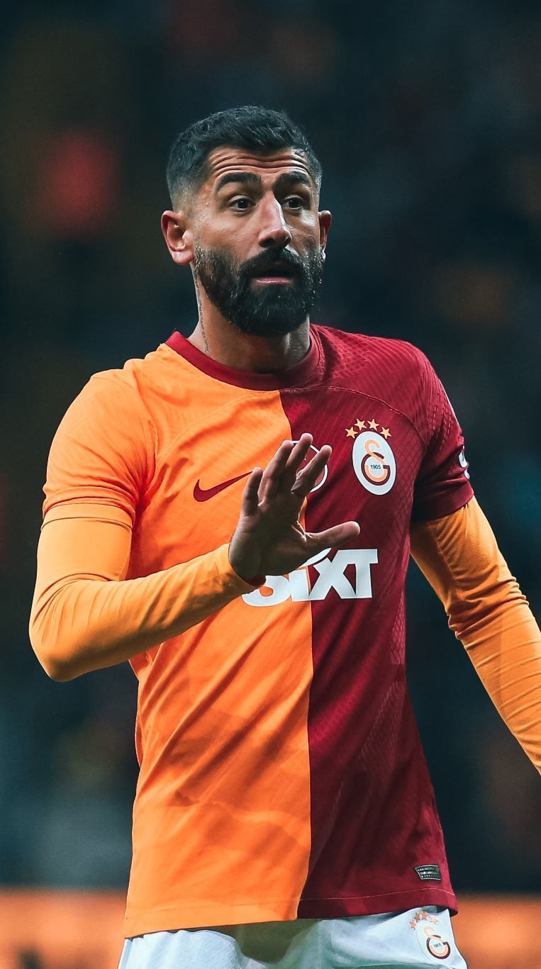 "Kerem Demirbay Kulübeye Hapsoldu: Okan Buruk ile Ayrılık Görüşmesi Yaptı" - Sayfa 6