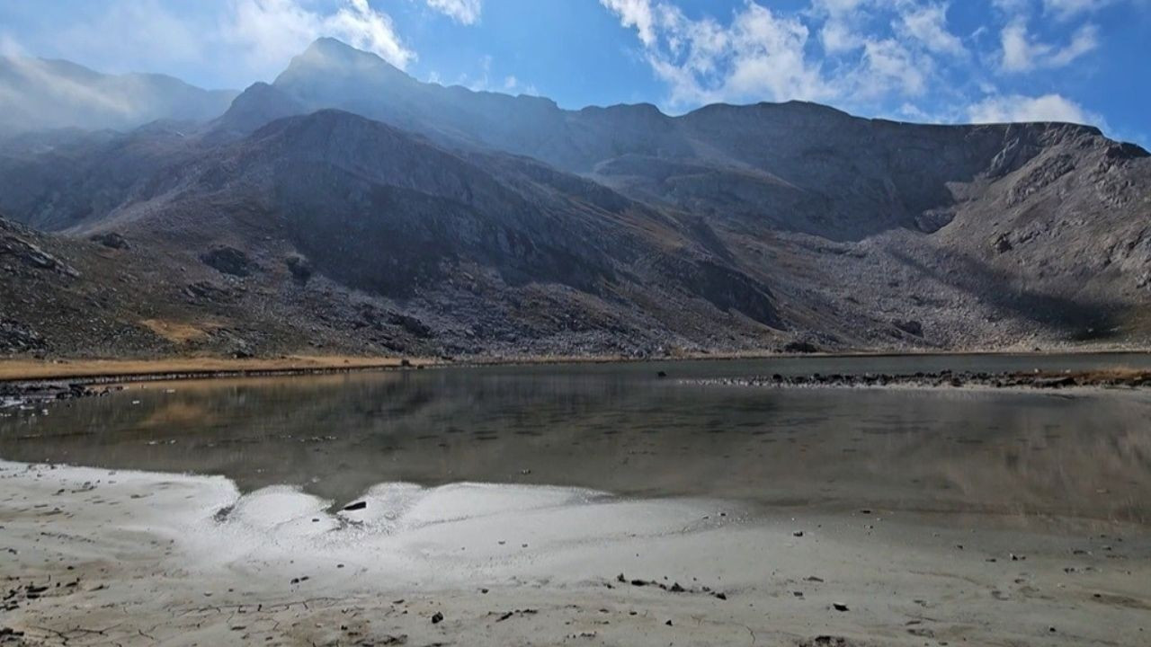 Kış Turizminin Önemli Yerlerinden Biri Olan Uludağ'da Kuraklık Alarmı!