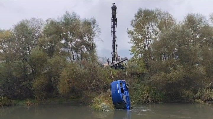 Yeşilırmak Nehri’ne düşen aracı ekipler çıkardı - Sayfa 2