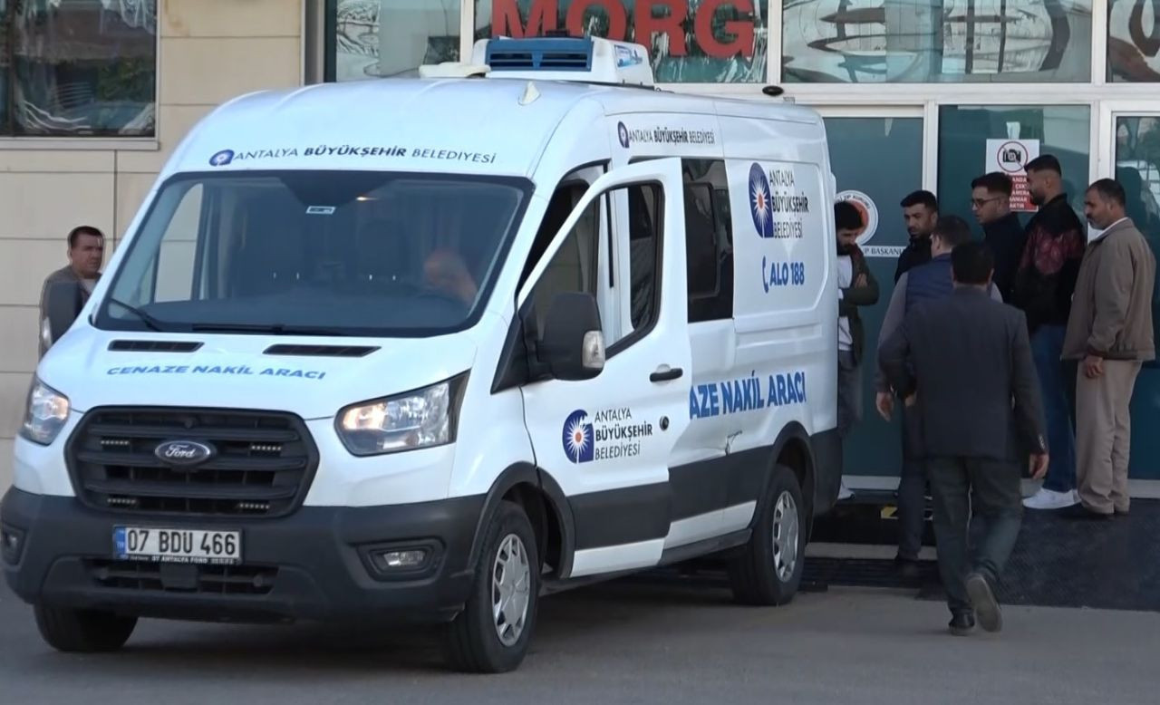 Karısını tüfekle öldürüp, tabancayla intihar etti, cenazeleri aynı cenaze aracına konuldu - Sayfa 6