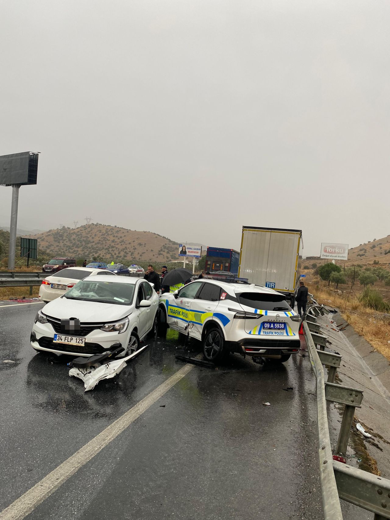 Aydın-Muğla Karayolunda Zincirleme Kaza: 5 Yaralı - Sayfa 1