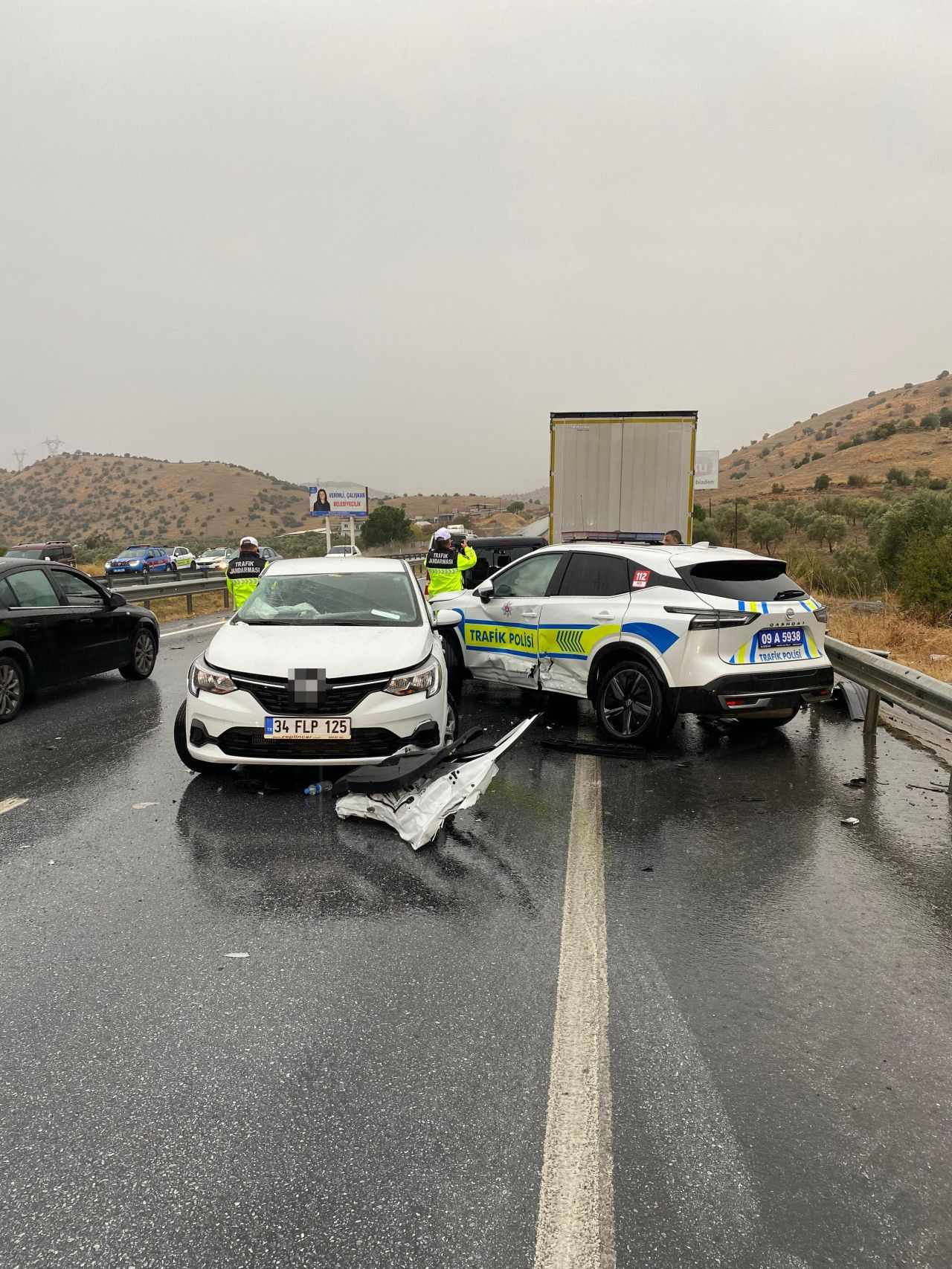 Aydın-Muğla Karayolunda Zincirleme Kaza: 5 Yaralı - Sayfa 5