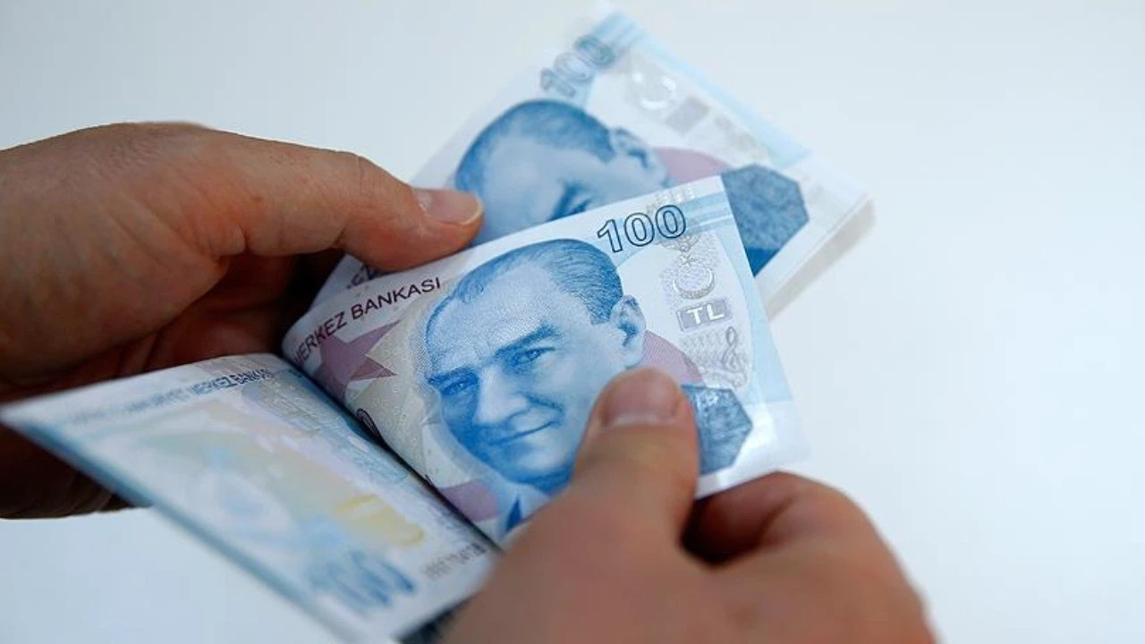 Evde Bakım Yardımları Hesaplara Yatırılmaya Başlandı: 4,9 Milyar Lira Destek