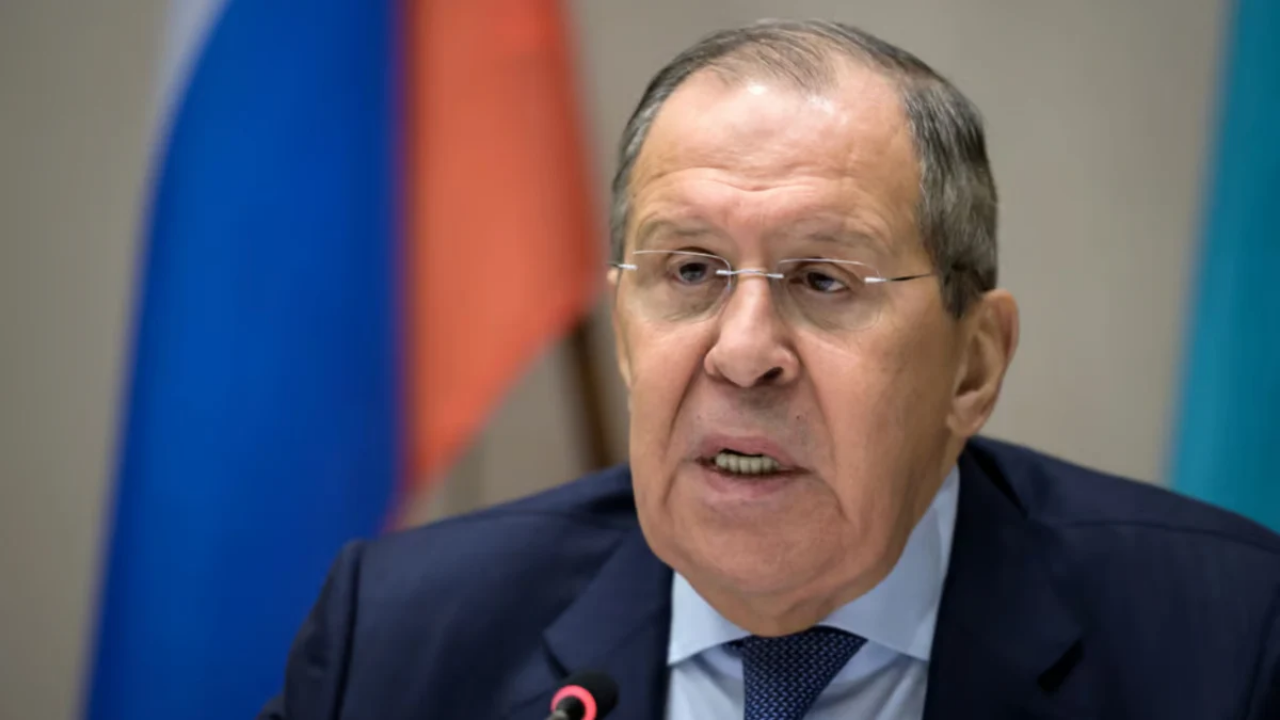 Lavrov: "Trump’tan Ukrayna İçin Barış Teklifi Bekliyoruz"