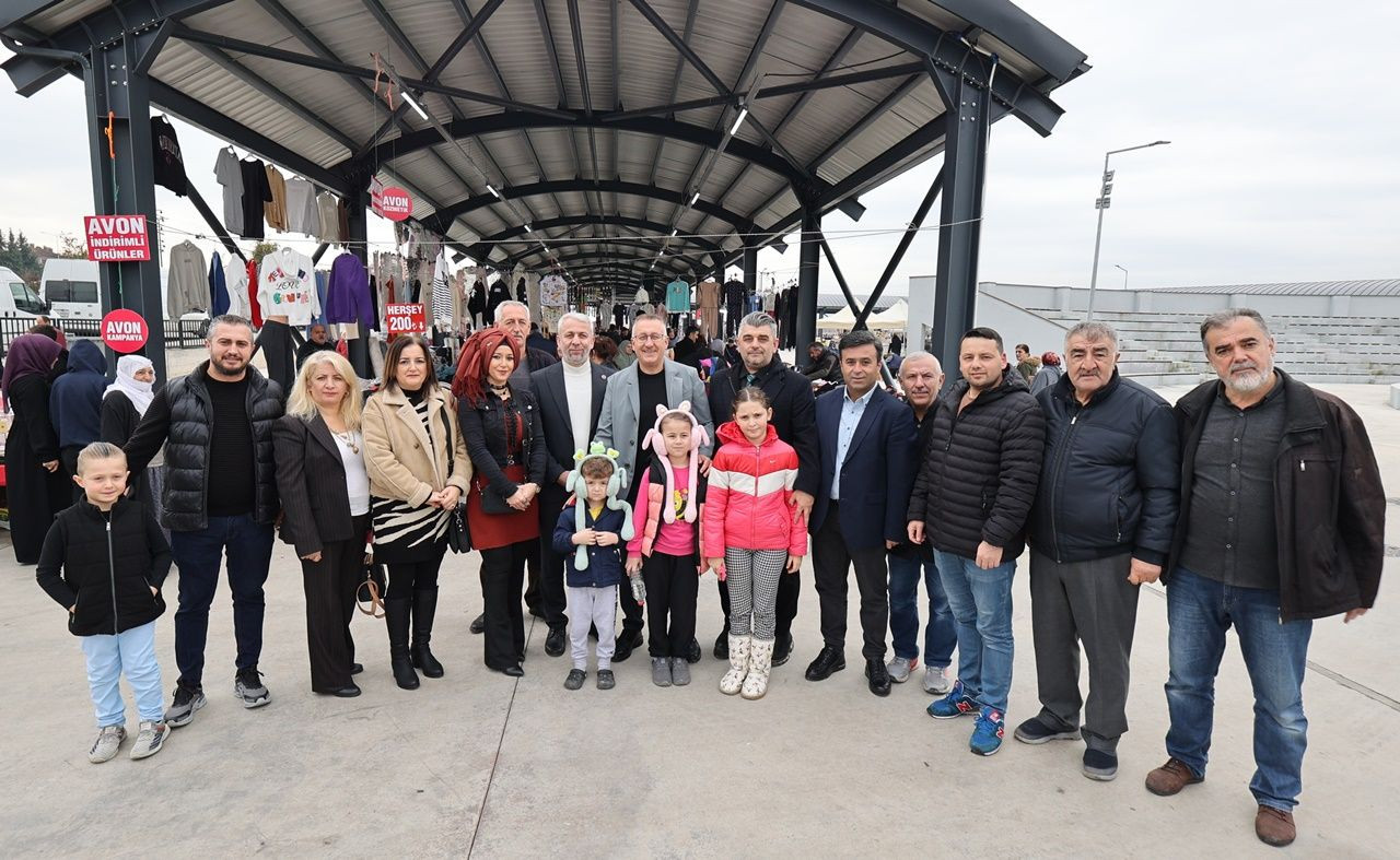 Yenikent Bölgesine Giyim ve Kumaş Pazarı Açıldı - Sayfa 10