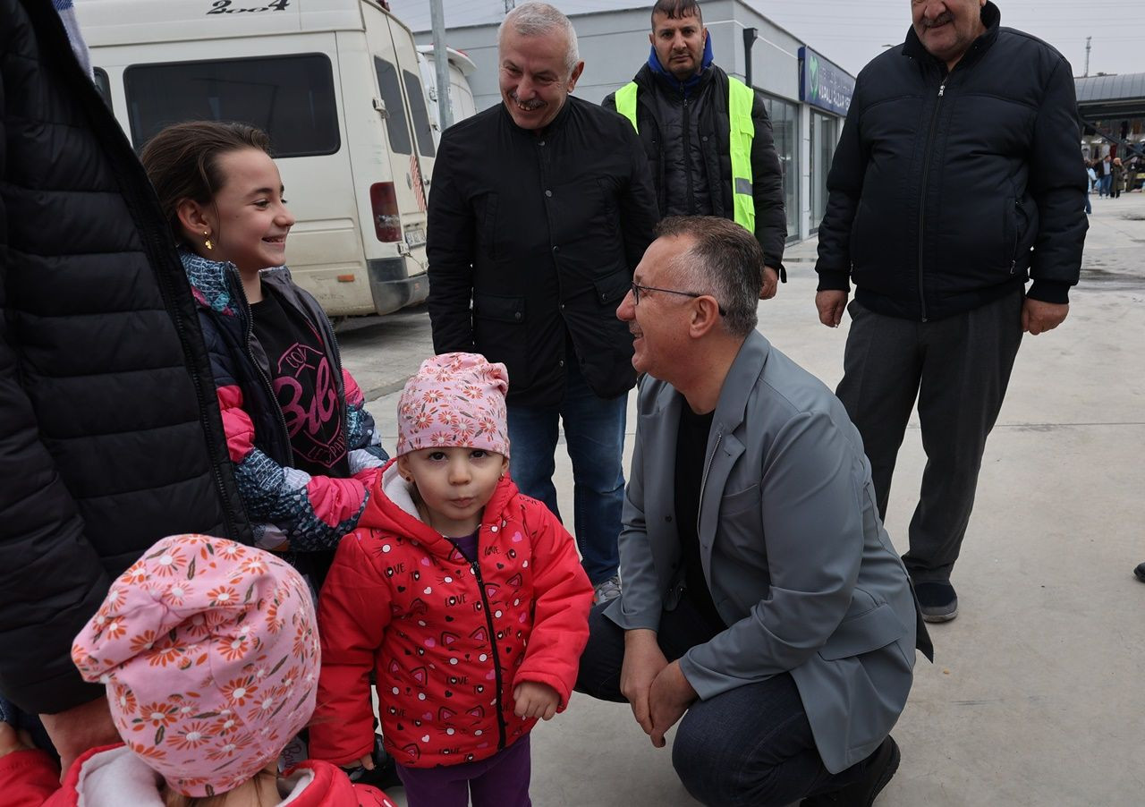 Yenikent Bölgesine Giyim ve Kumaş Pazarı Açıldı - Sayfa 11