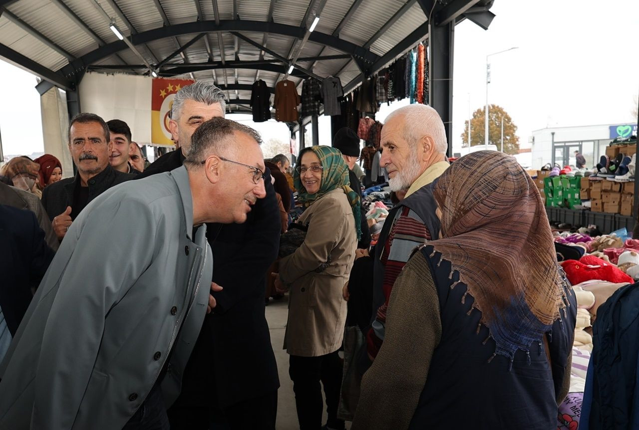 Yenikent Bölgesine Giyim ve Kumaş Pazarı Açıldı - Sayfa 13