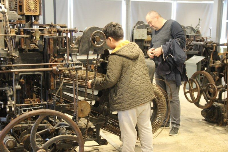 Müzenin En Yaşlı Üyesi: 140 Yıllık Zarf Makinesi Hala Çalışıyor - Sayfa 2