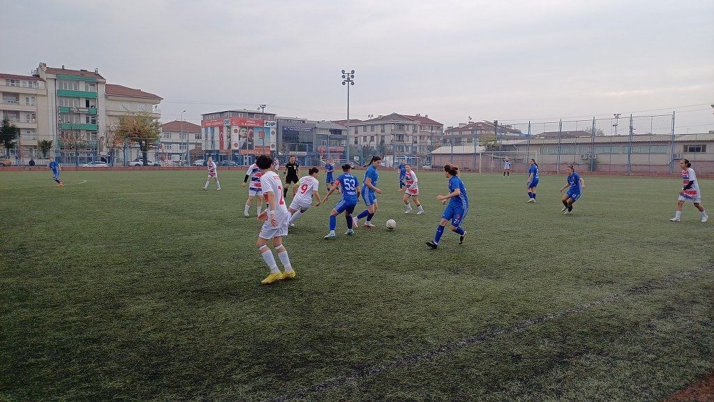 Kadın Futbolcular Hayali Çocuklar İle Sahaya Çıkıp İsrail Ve İnsanlığa Çağrı Yaptılar! - Sayfa 8