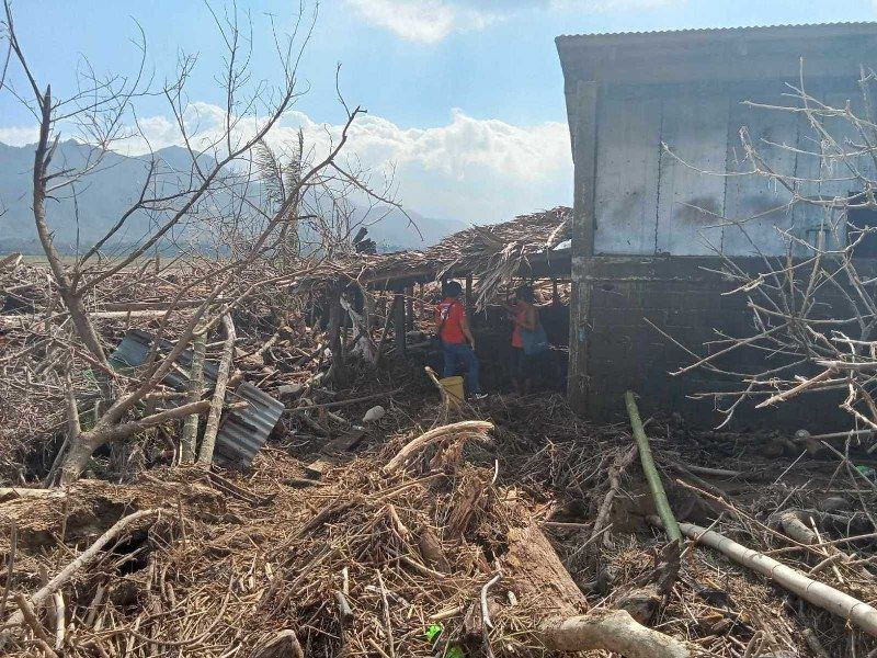 Filipinler'i "Süper Man-yi Tayfunu" Vurdu: 2 Kişi Yaralandı, 1.2 Milyon Kişi Tahliye Edildi - Sayfa 16