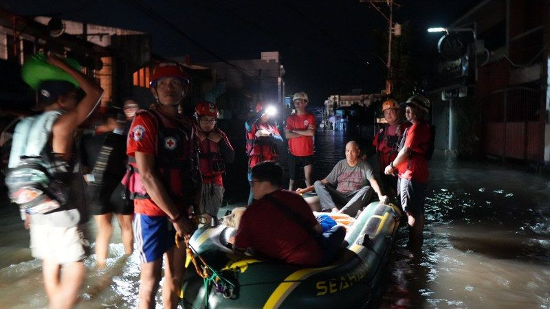 Filipinler'i "Süper Man-yi Tayfunu" Vurdu: 2 Kişi Yaralandı, 1.2 Milyon Kişi Tahliye Edildi - Sayfa 17