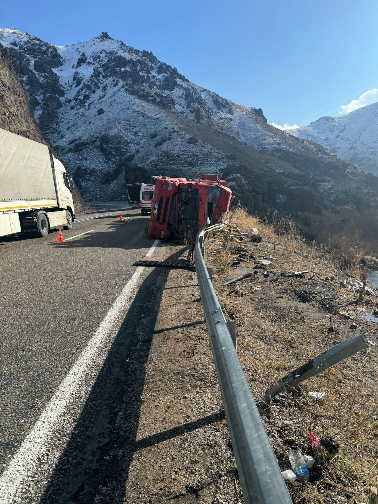 Ağrı’da 3 Ayrı Trafik Kazasında 4 Kişi Yaralandı - Sayfa 8