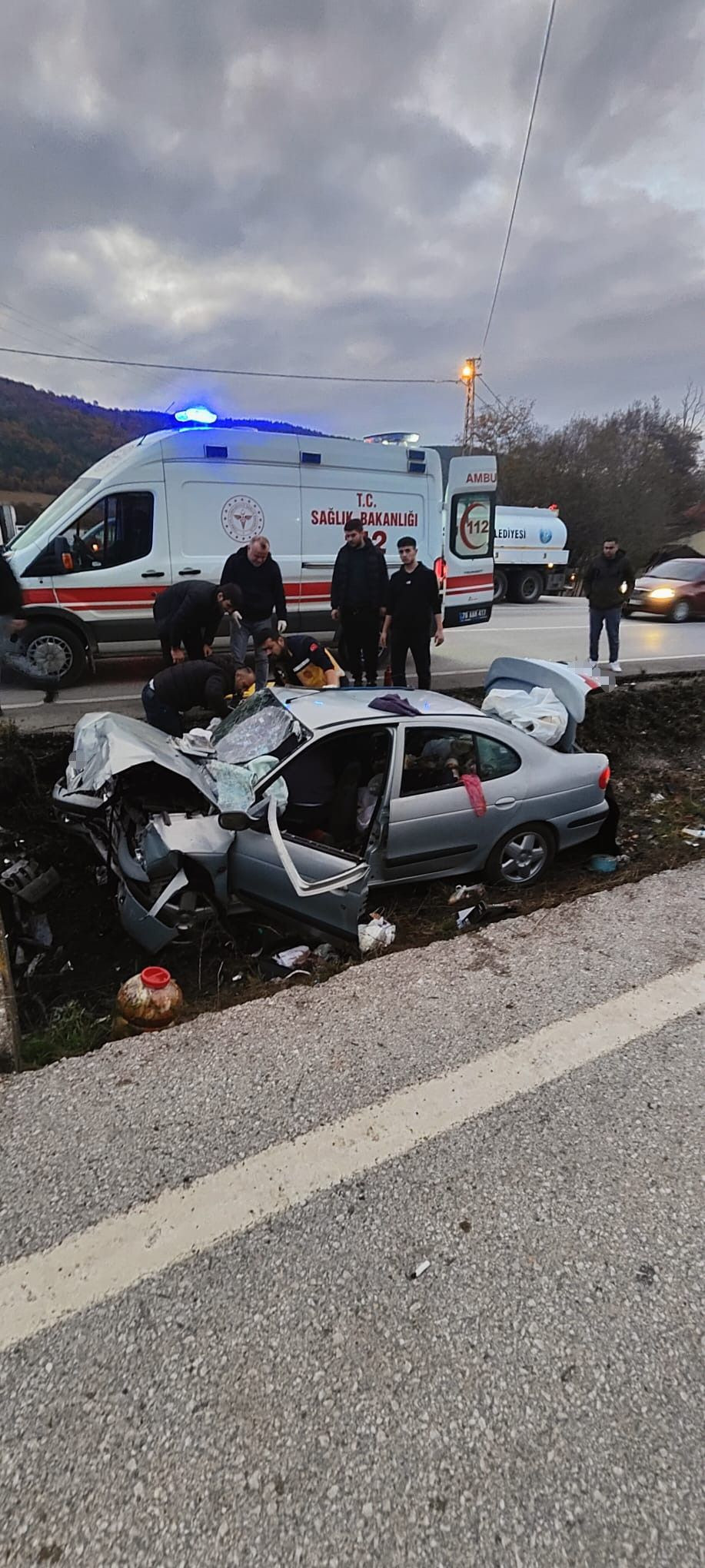 Karabük'te Otomobil Kanala Düştü: 1 Ölü, 3 Yaralı - Sayfa 4