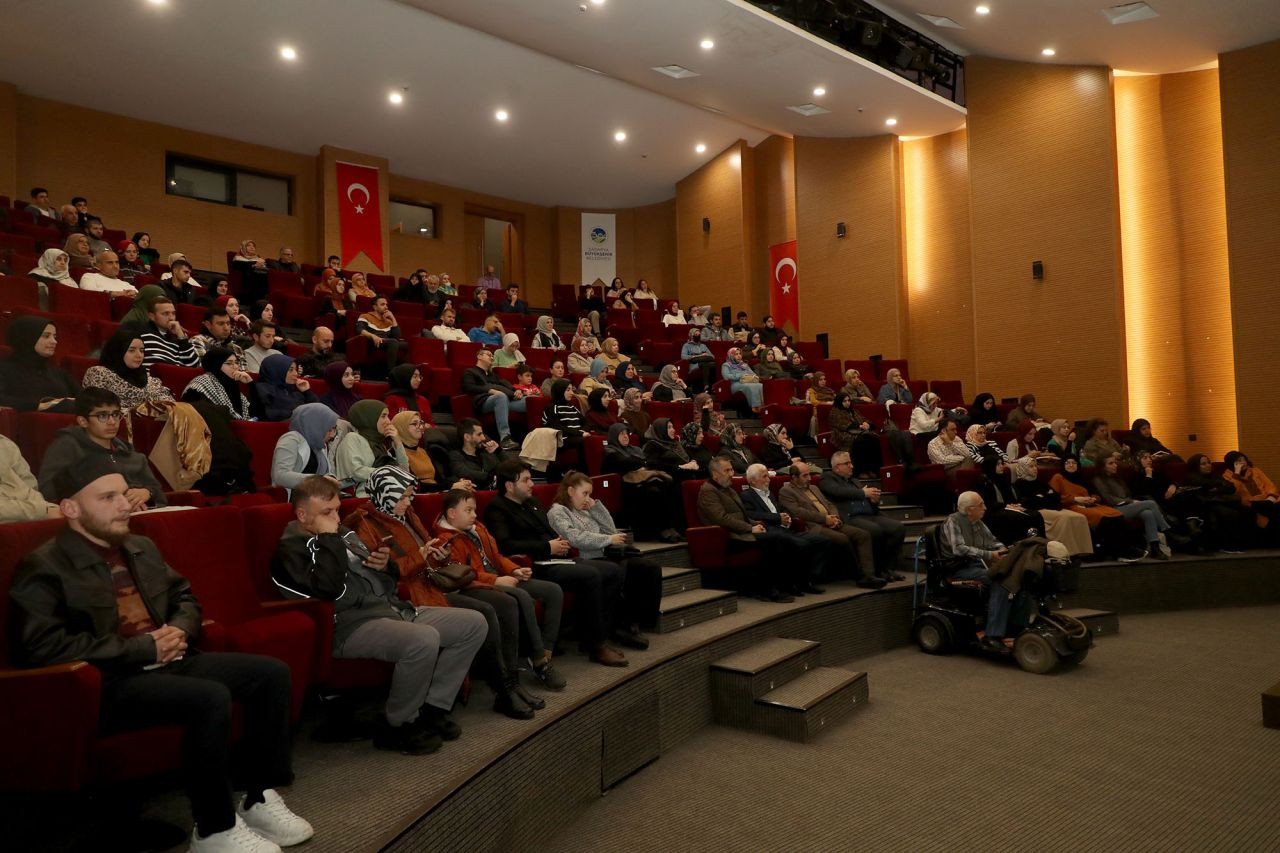 Ömer Demirbağ’dan Tasavvuf ve Aşka Yeni Bir Pencere - Sayfa 1