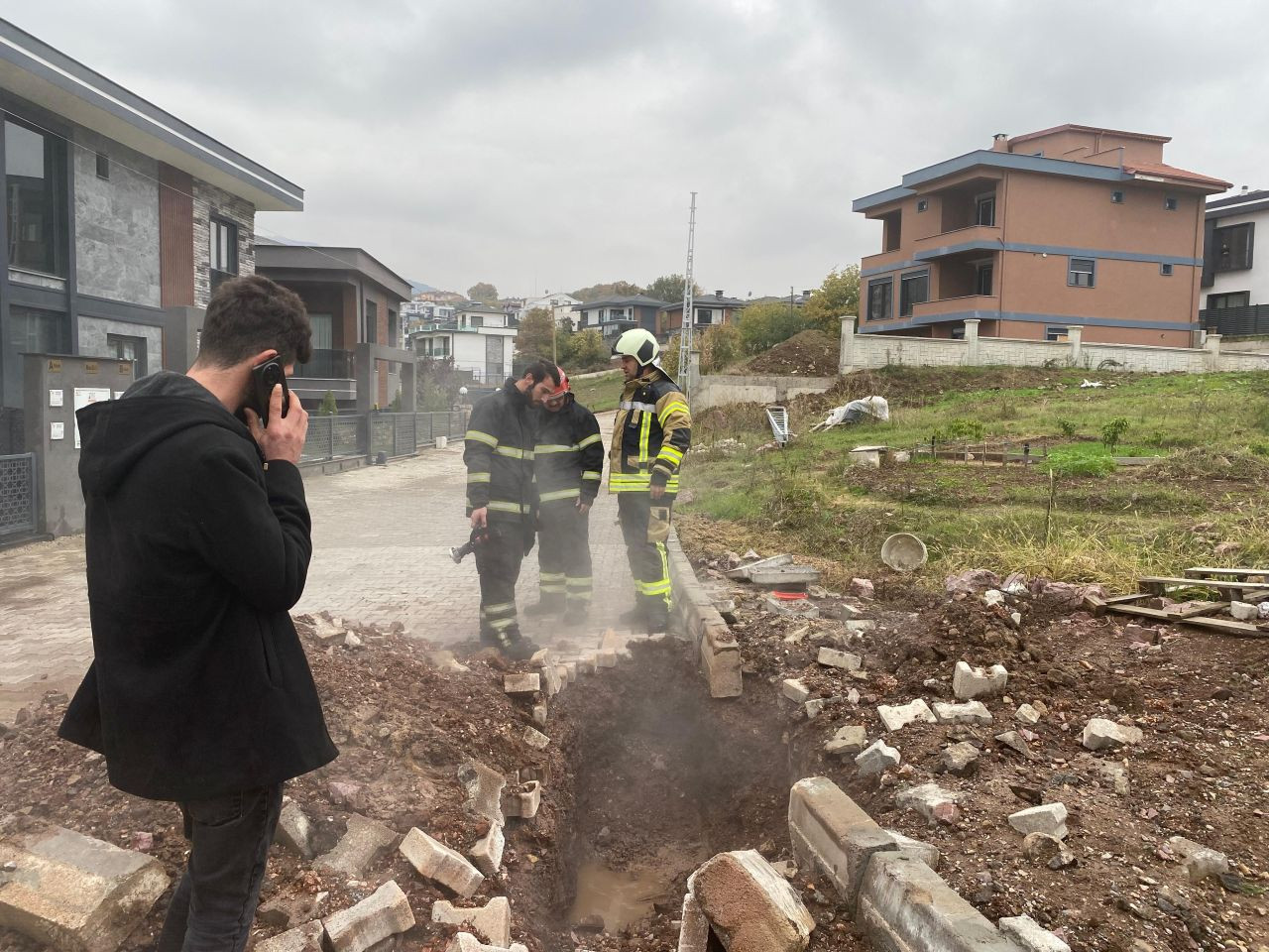 Kocaeli'de, iş makinesi doğal gaz borusuna zarar verdi: Alevler korkuttu - Sayfa 5