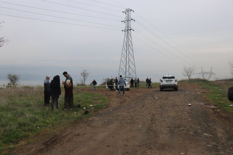 Sakarya'da Boş Arazide Başından Vurulmuş Erkek Cesedi Bulundu! - Sayfa 5