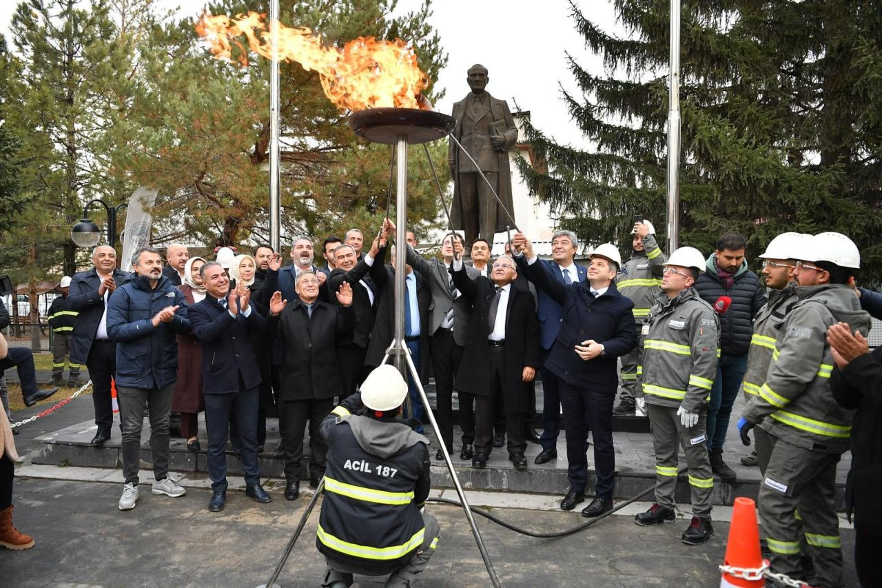 Sarız’da Doğal Gaz Sevinci: İlk Ateş Yandı - Sayfa 1