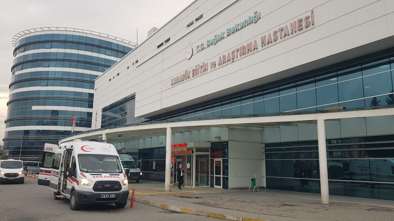 Karabük’te Otomobil Direğe Çarptı: 1’i Ağır, 3 Yaralı - Sayfa 5