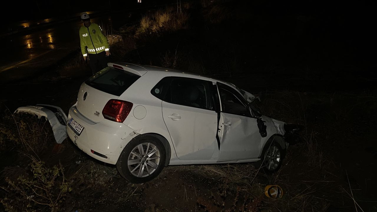 Diyarbakır’da Tren Hemzemin Geçitte Otomobile Çarptı - Sayfa 5