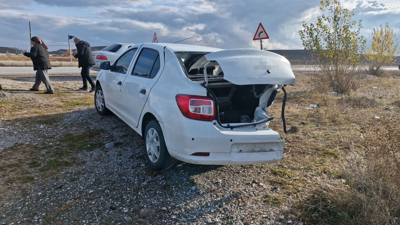 Çorum’da Aşırı Hız ve Dikkatsizlik Kazaya Neden Oldu: 4 Yaralı - Sayfa 5