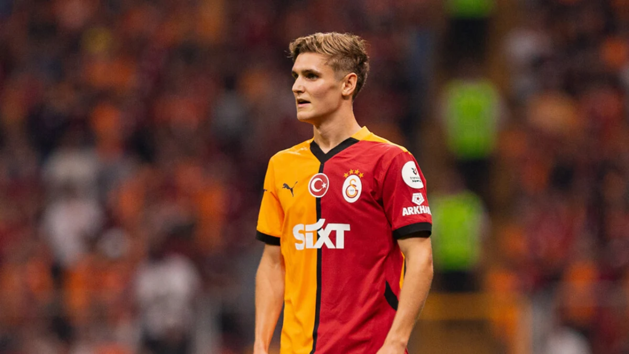 Galatasaray'da Elias Jelert İçin Ayrılık Sinyalleri: Kiralık Gönderilebilir