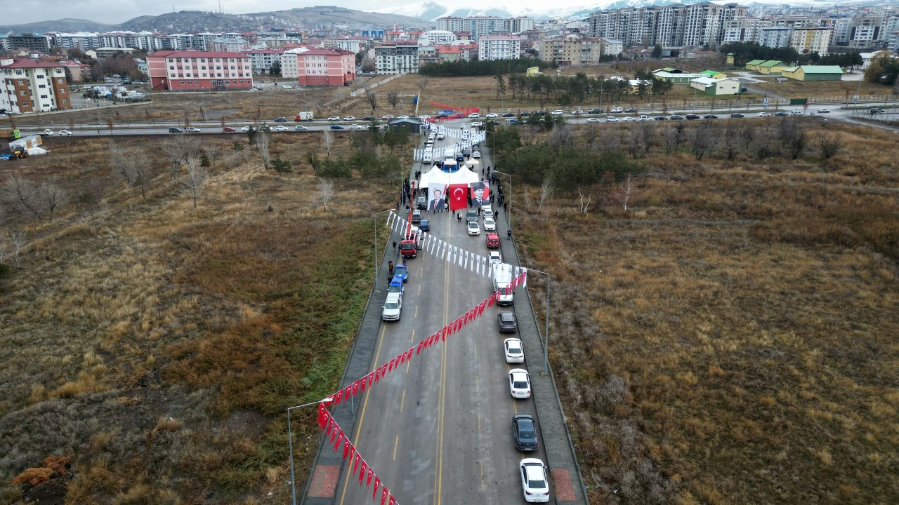 Erzurum’da Şehit Polis Fırat Bulut’un İsmi Caddeye Verildi