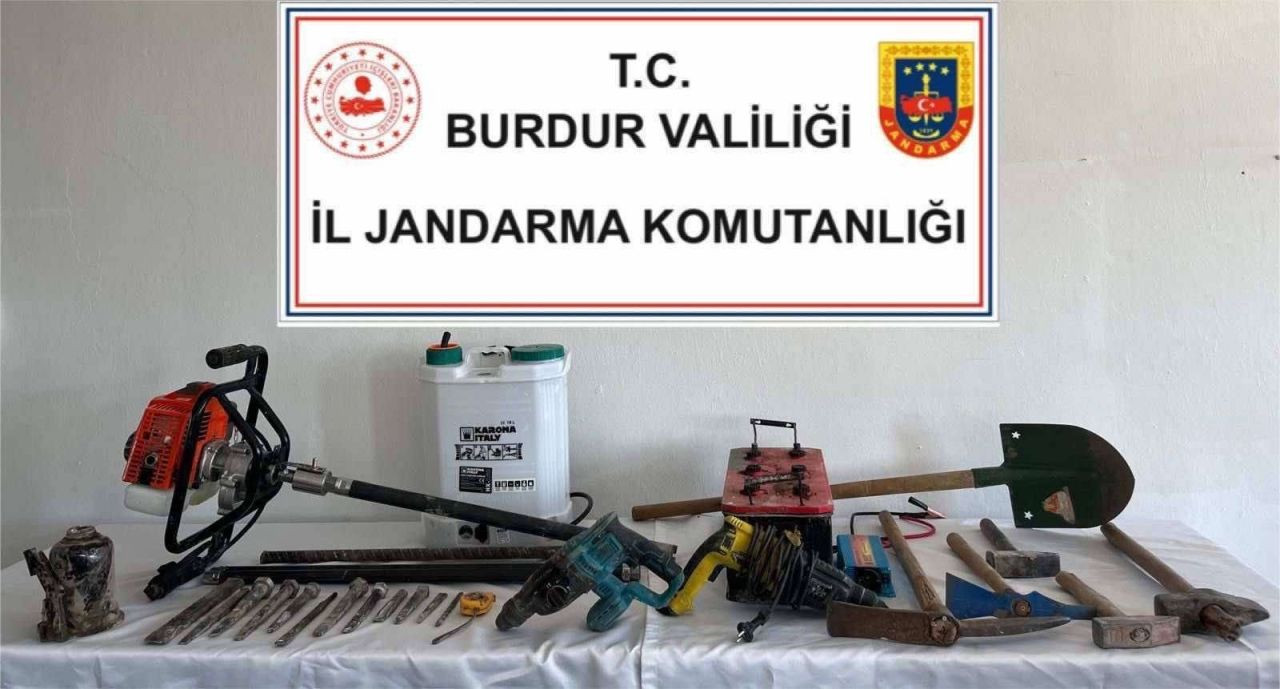 Burdur’da Kaçakçılık ve Uyuşturucu Operasyonlarında 5 Şüpheli Tutuklandı - Sayfa 5