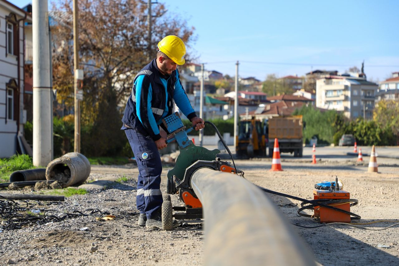 Osmangazi Caddesi’nde Altyapı Güçlendirilmesi Hızla Devam Ediyor - Sayfa 2