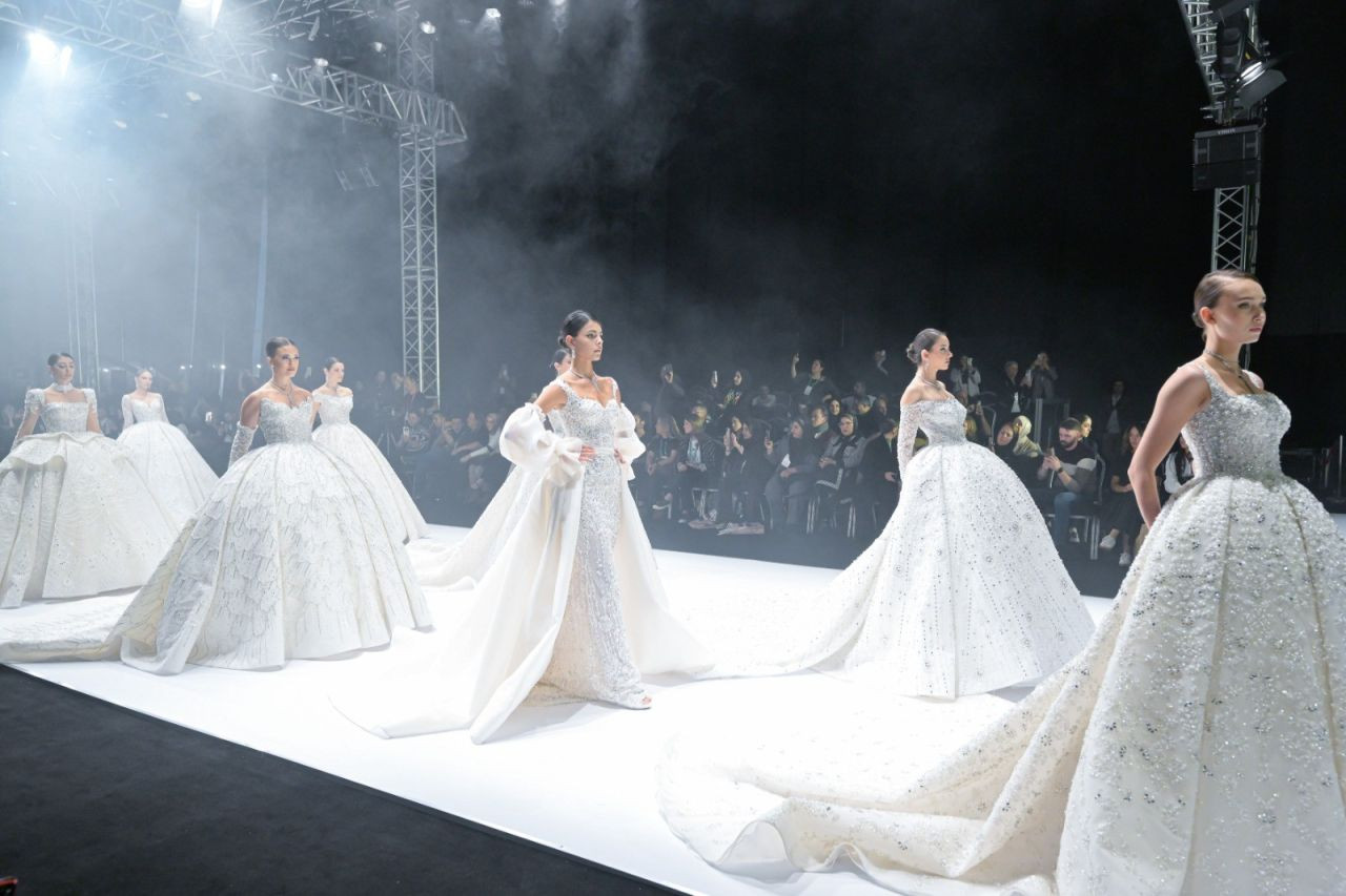 "IF Wedding Fashion" İzmir: 2025 Modasına Yön Verecek! - Sayfa 12