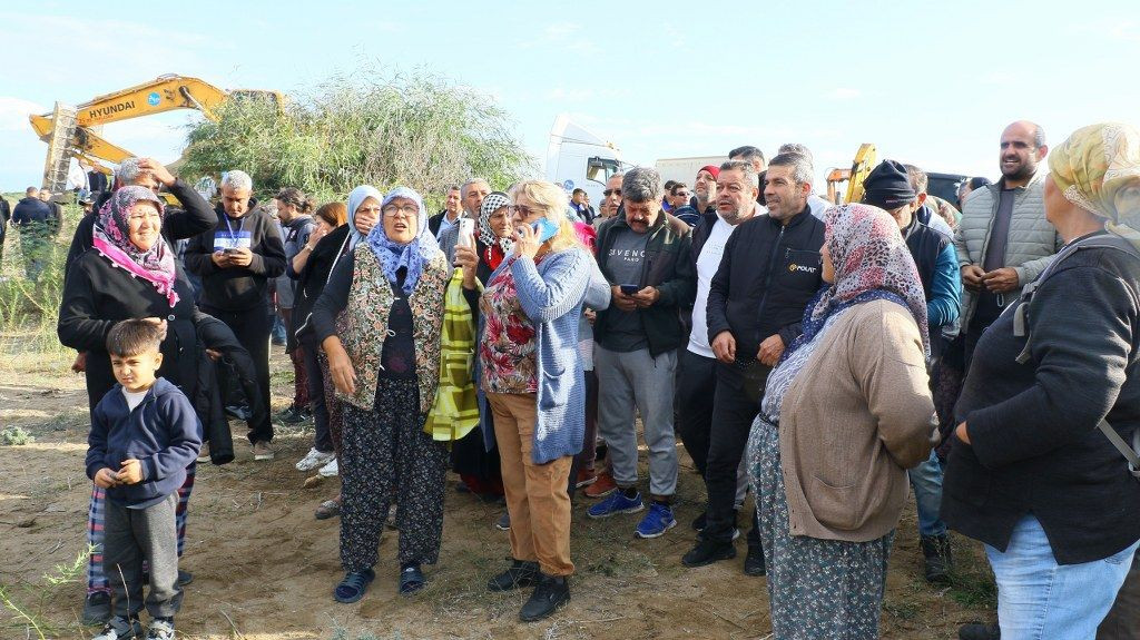 Yıkımı Yılan Hikayesine Dönen Denize Sıfır Çardaklar Yine Yıkılamadı - Sayfa 8