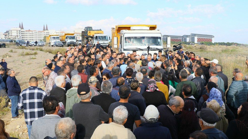 Yıkımı Yılan Hikayesine Dönen Denize Sıfır Çardaklar Yine Yıkılamadı - Sayfa 11