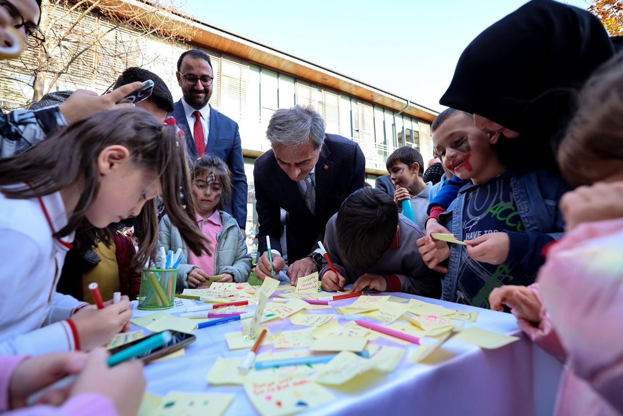 SGM’de Anlamlı Buluşma: “Çocukları Katletmek Dünyayı Yok Etmektir” - Sayfa 11