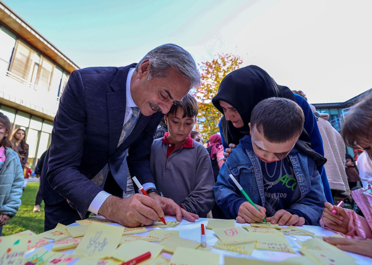 SGM’de Anlamlı Buluşma: “Çocukları Katletmek Dünyayı Yok Etmektir” - Sayfa 14