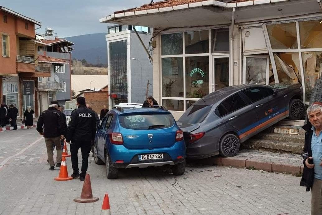 Domaniç'teki ilginç kaza kamerada - Sayfa 4