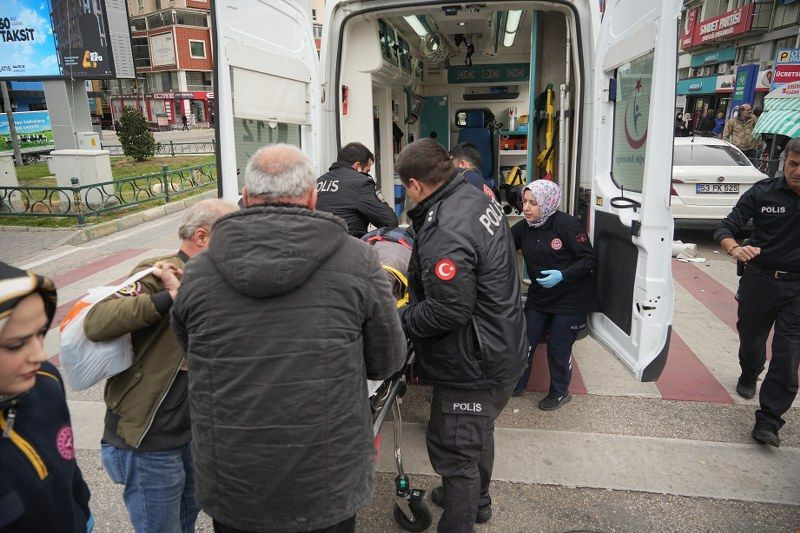 Lodosta Çatıdan Kopan Boru Adamın Kafasına Düştü! - Sayfa 6