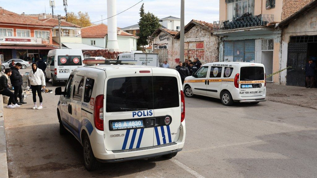 Kız kardeşi ablasını tabancayla öldürülmüş halde buldu - Sayfa 7