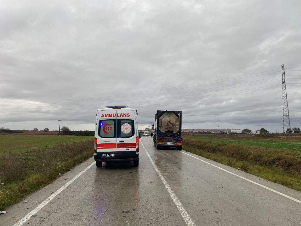 Kapaklı’da Otomobil ve Tır Çarpıştı: 1 Kişi Yaralandı - Sayfa 4