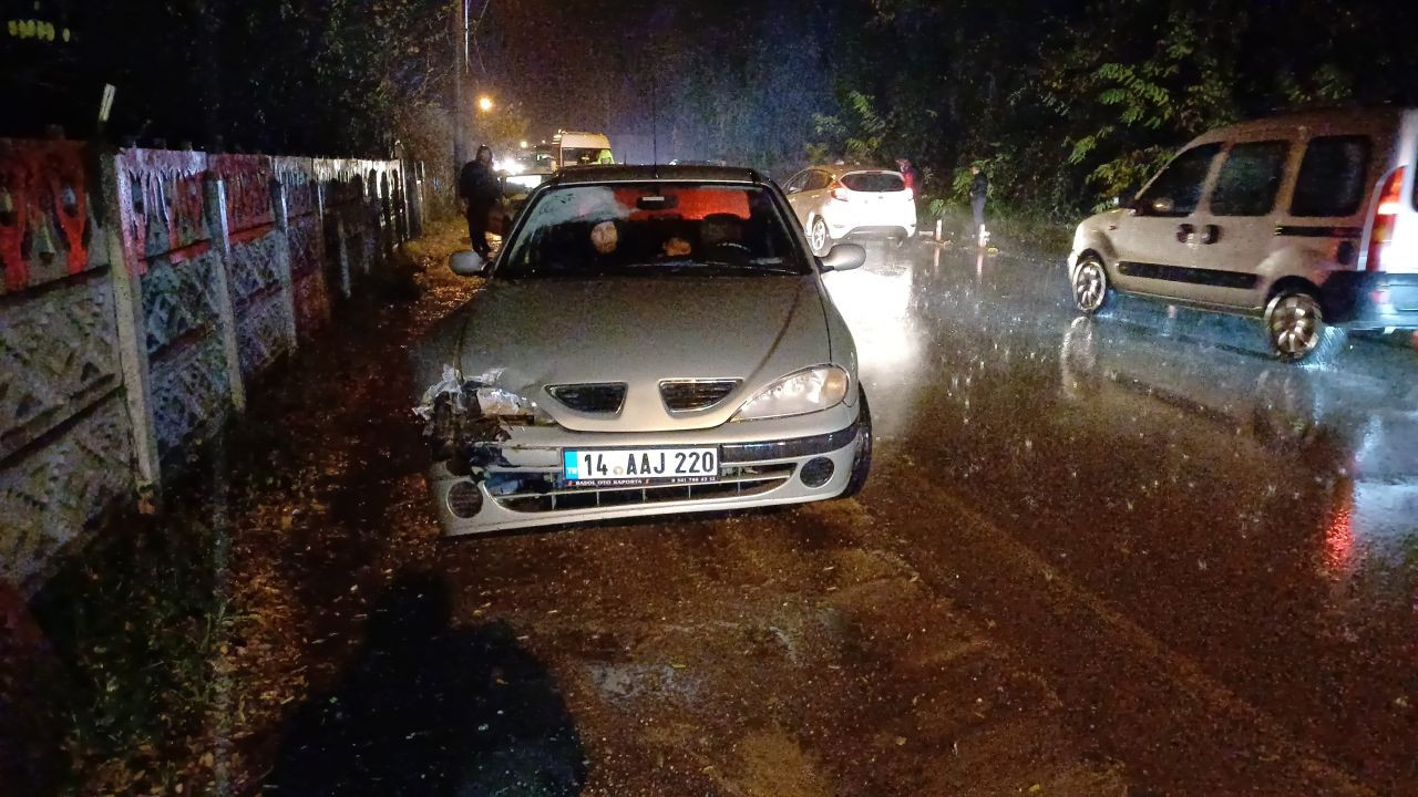 Düzce'de Zincirleme Kaza: 3 Araç Çarpıştı, 3 Yaralı - Sayfa 5