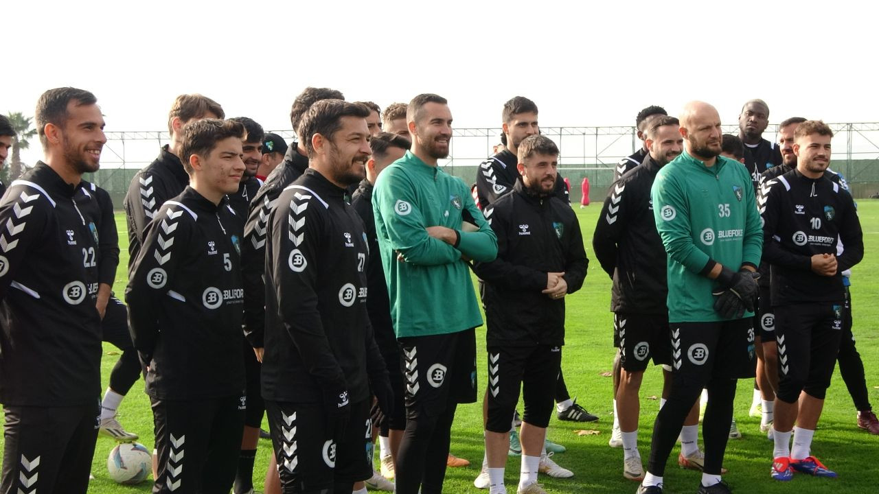 Kocaelispor Antrenmanında Öğretmenler Günü Sürprizi - Sayfa 3