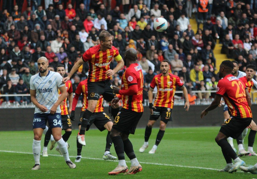 Trendyol Süper Lig: Kayserispor: 1 - Fenerbahçe: 3 (İlk yarı) - Sayfa 6