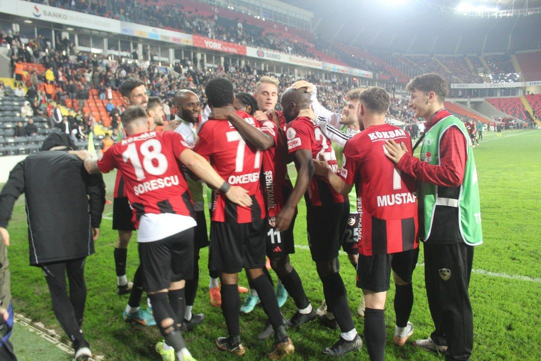 Trendyol Süper Lig: Gaziantep FK: 3 - Başakşehir: 0 (Maç sonucu) - Sayfa 2