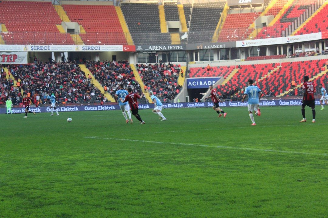 Trendyol Süper Lig: Gaziantep FK: 3 - Başakşehir: 0 (Maç sonucu) - Sayfa 5