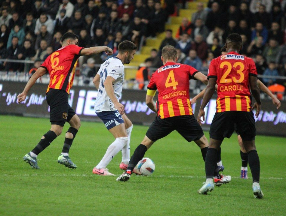 Trendyol Süper Lig: Kayserispor: 2 - Fenerbahçe: 6 (Maç sonucu) - Sayfa 18