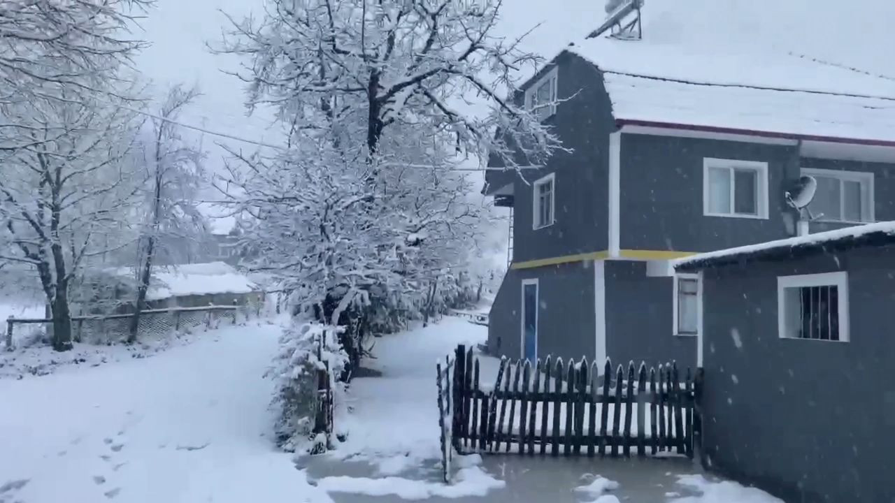 Zonguldak'ın yüksek kesimlerinde kar yağışı - Sayfa 4