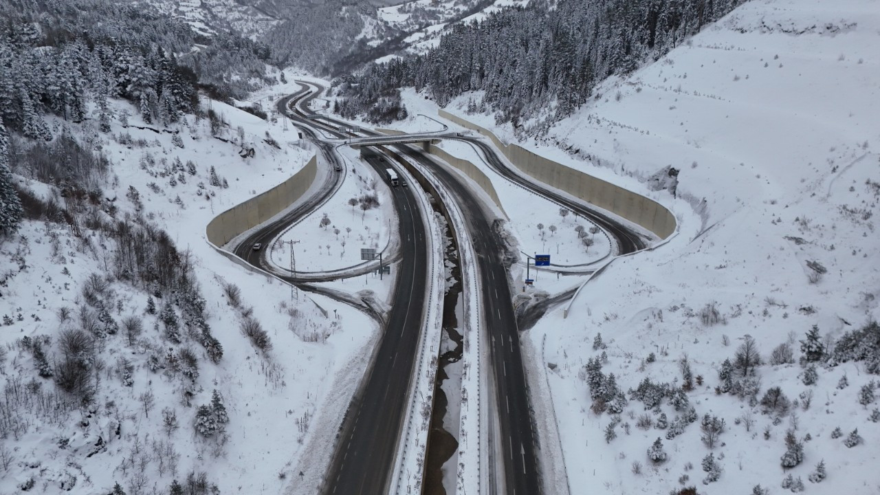 Ilgaz Dağı'nda kar kalınlığı 30 santimetreye ulaştı