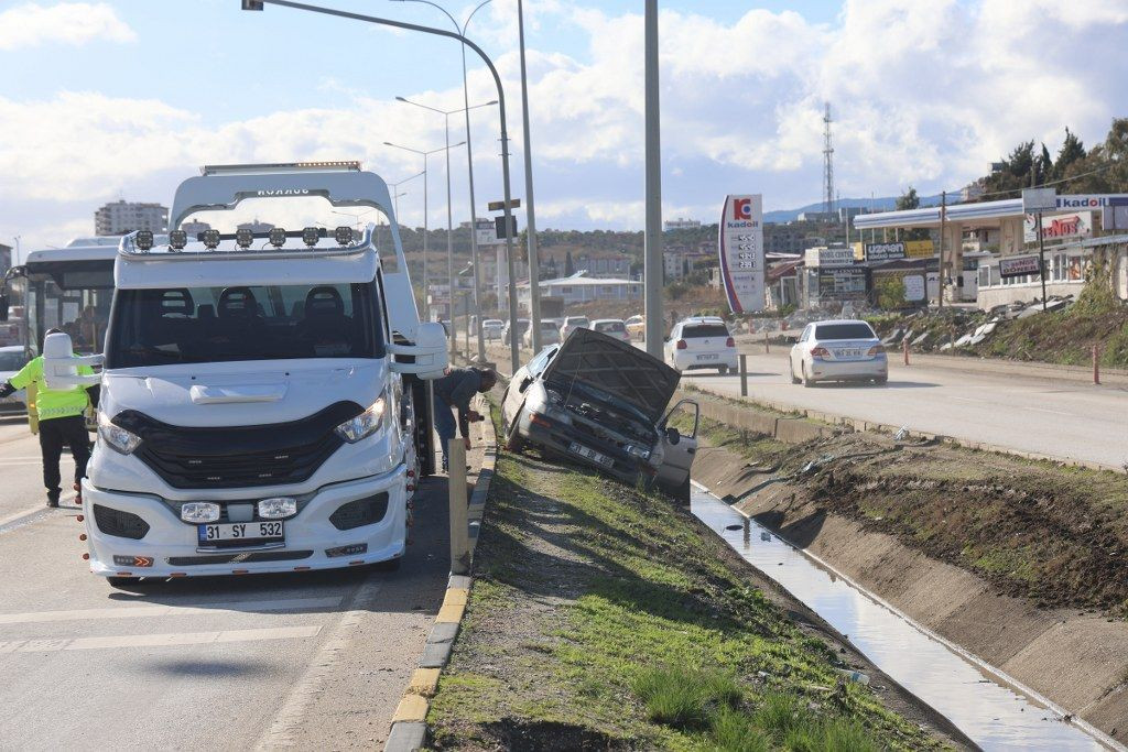 Hatay'da trafik kazası: 5 yaralı - Sayfa 1