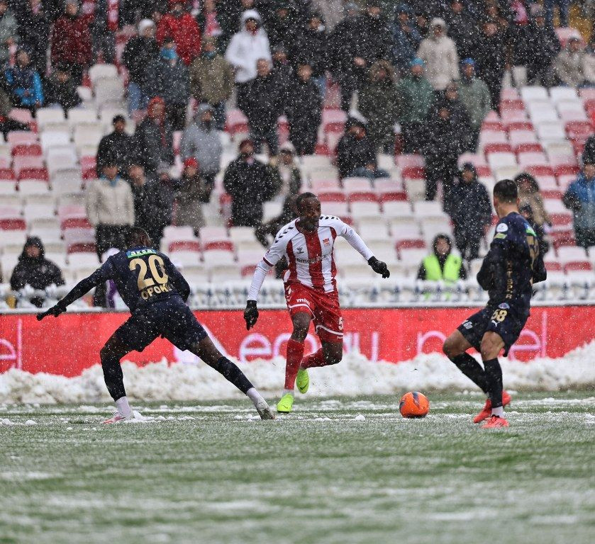 NG Sivasspor: 0 - Kasımpaşa: 0 (İlk yarı) - Sayfa 1