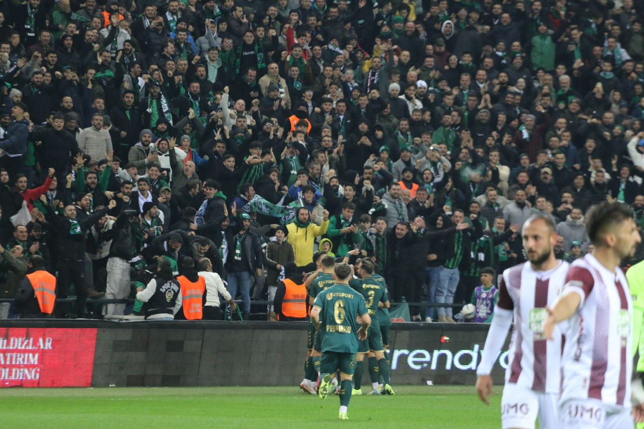 Son Dakika Golüyle Kocaelispor-Bandırmaspor Maçı 2-2 Tamamlandı - Sayfa 4