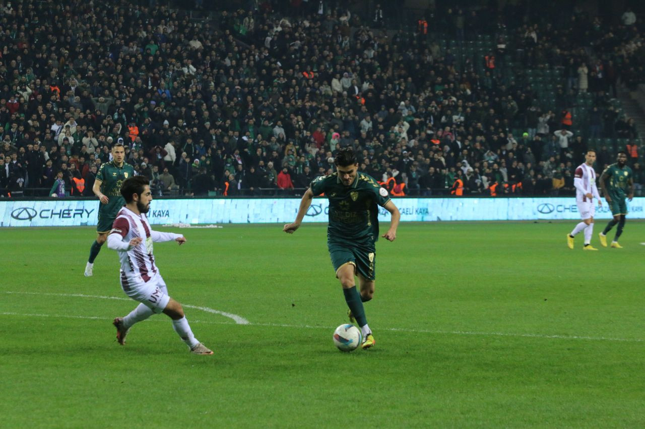 Son Dakika Golüyle Kocaelispor-Bandırmaspor Maçı 2-2 Tamamlandı - Sayfa 15